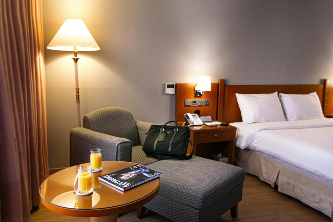 Hotel Paragon Busan Bagian luar foto